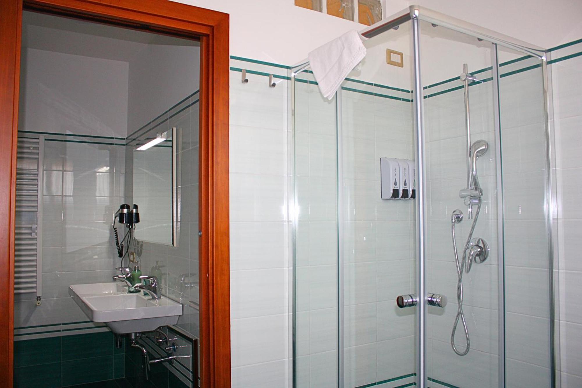 Sigis Hotel Фьюмичино Экстерьер фото